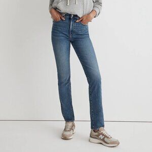 Madewell Perfect Vintage Straight Leg Jean (size 25)